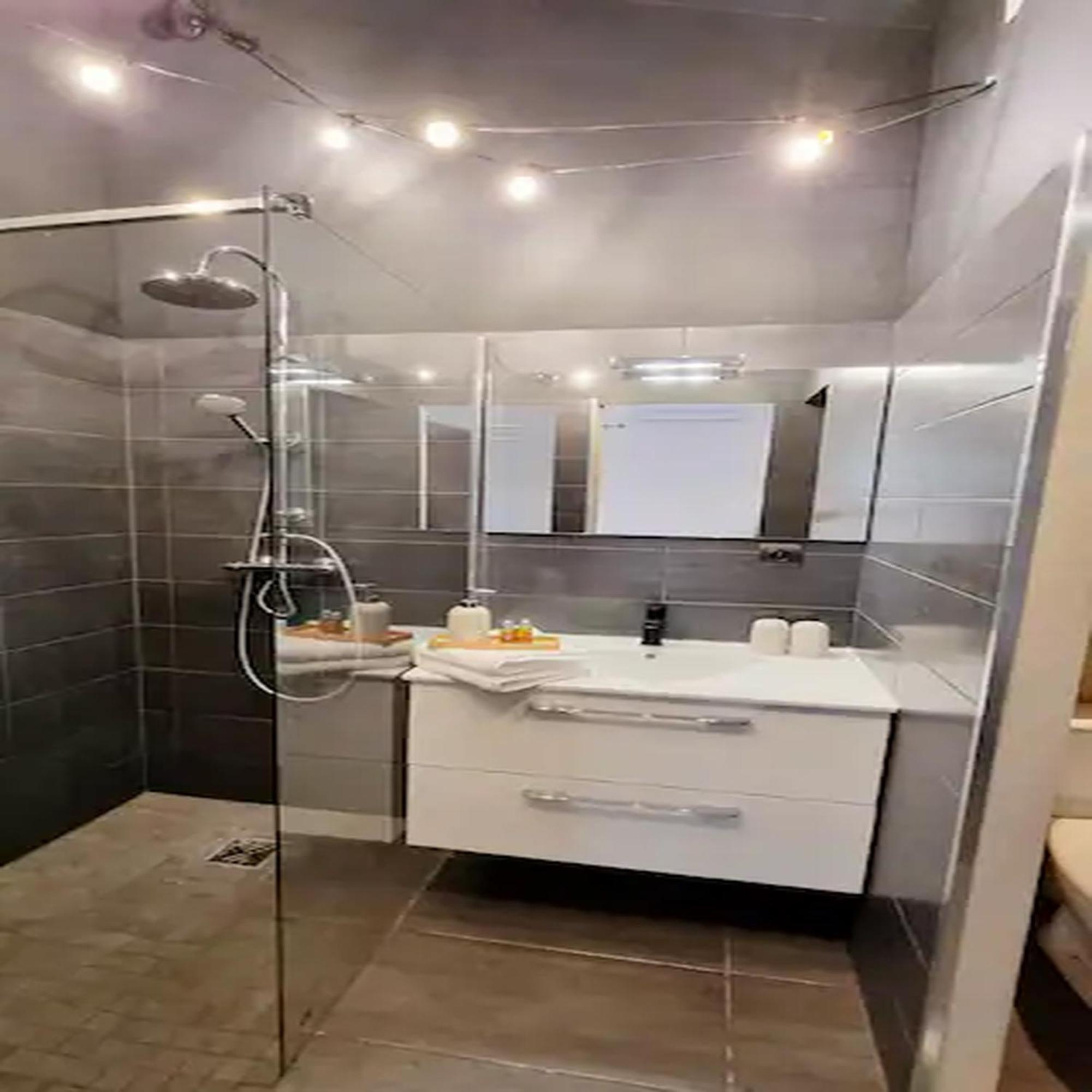 Villa Oasis En Provence Luberon Pierrevert 외부 사진